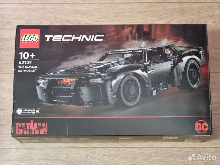 Новый Lego Technic 42127 Бэтмен: Бэтмобиль