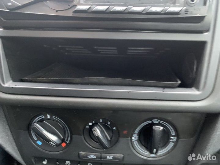 Блок управления отопителем Skoda Rapid 2017