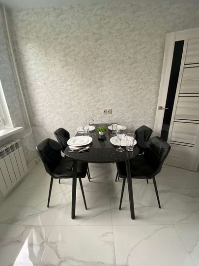 1-к. квартира, 38 м², 8/10 эт.