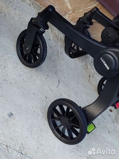 Коляска автокресло Luxmom E50 (огонь)