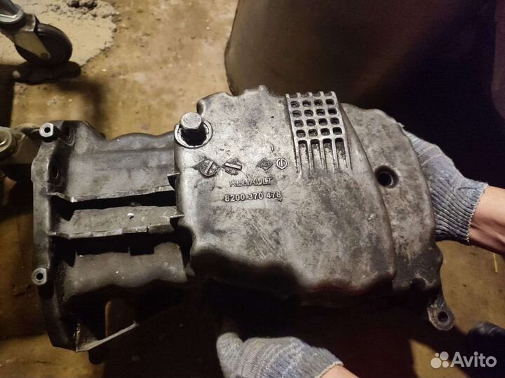 Поддон двигателя Renault Megane 2 1.6 K4M