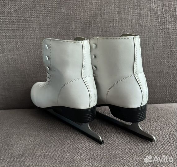 Коньки фигурные размер 41