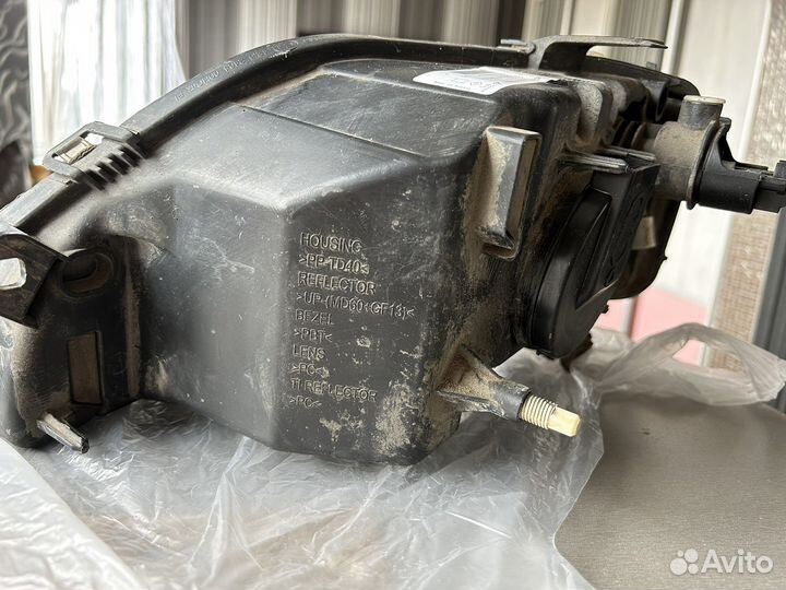 Фара правая на Renault Logan 1 (2009г)