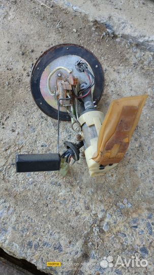 Насос в топливный бак kia sephia 1997