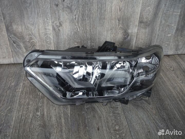 Фара левая №39 LADA Niva Travel 2021