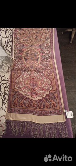 Платок Павловопосадский.Шарф шелковый (крепдешин)