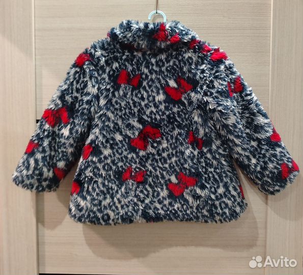 Шуба-98 размер(демисезонная)