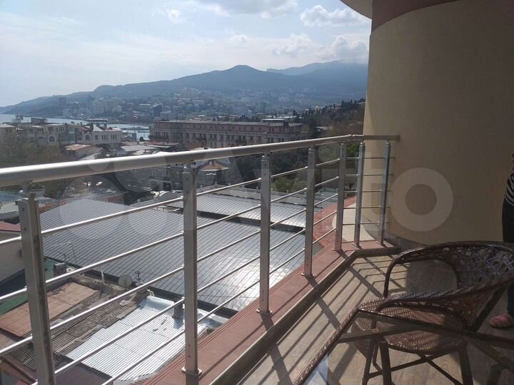 Комната 37 м², 5/9 эт.