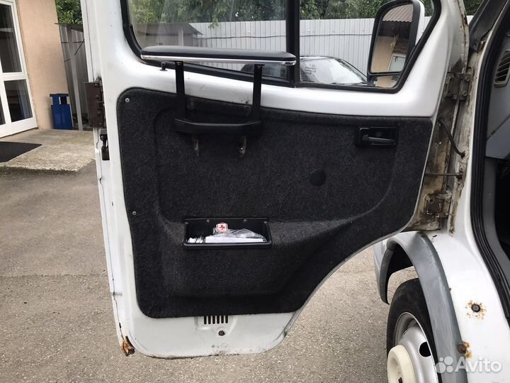 ГАЗ ГАЗель 3302 2.3 МТ, 2004, 297 813 км