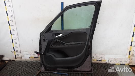 Дверь передняя правая opel zafira C (KDN06E201)