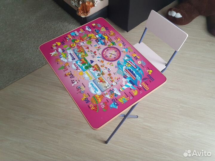 Детский стол и стул