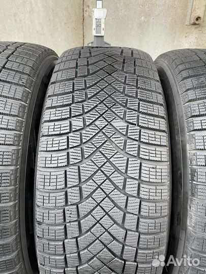 Pirelli Ice Zero FR 265/65 R17 116H
