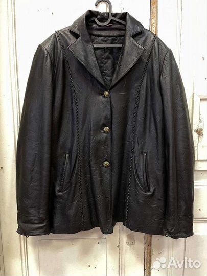 Кожаный жакет