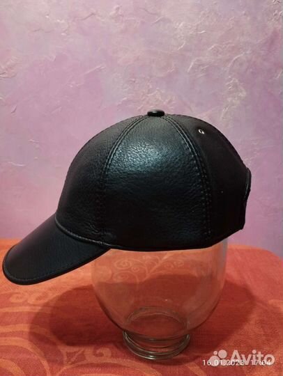 Бейсболка кожаная