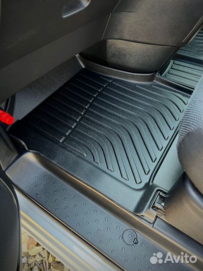 Коврики в салон Kamatto 3D Nissan Serena C27 16+