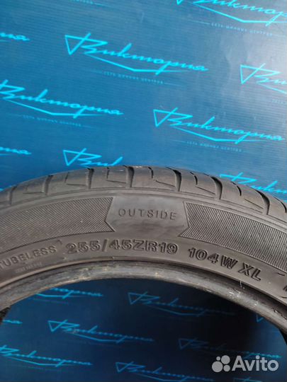 Grenlander Enri U08 255/45 R19