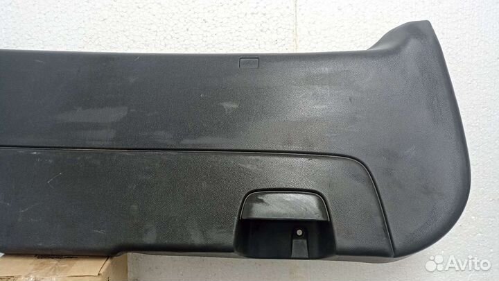 Накладка крышки багажника Сузуки Игнис