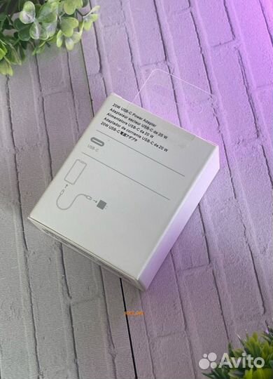 Адаптер на iPhone