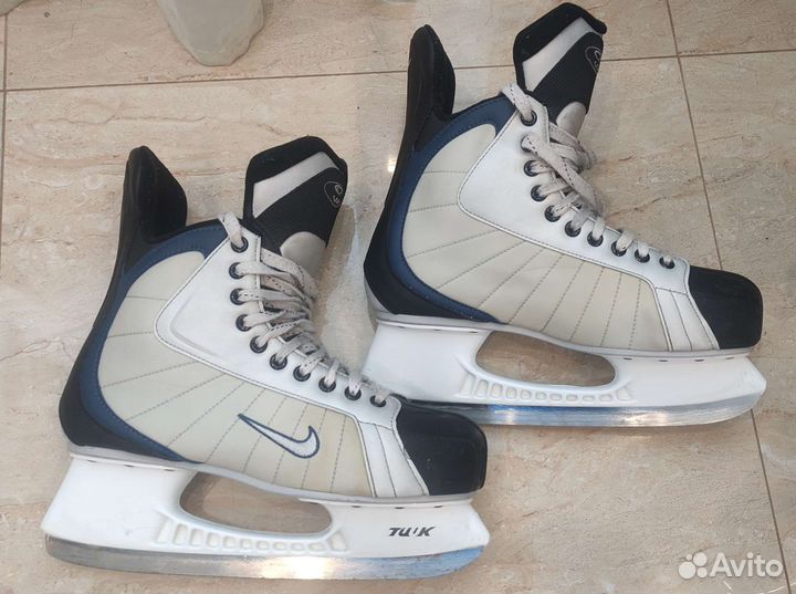 Коньки хоккейные Nike