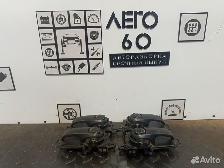 Комплект ручек двери Nissan Tiida C11