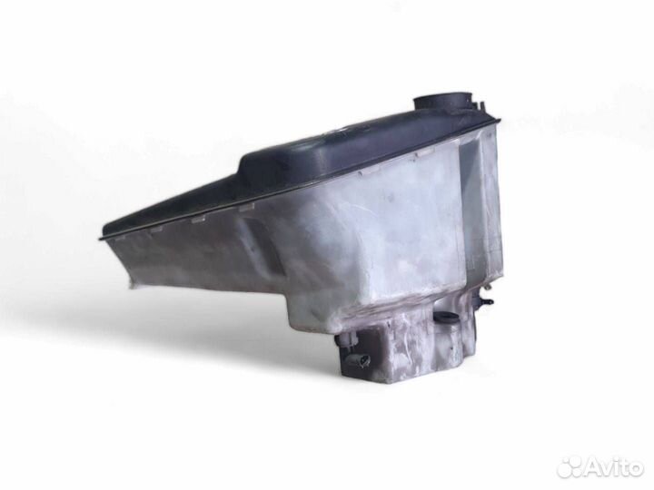 Бачок омывателя BMW X5 E53 рест. 2005 61678252738