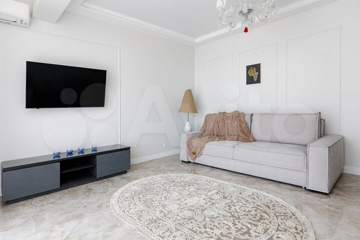 2-к. квартира, 65 м², 5/12 эт.