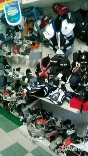 Хоккейная форма, клюшки. Продажа,Реализация