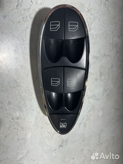 Блок управления стеклоподъемниками mercedes w211