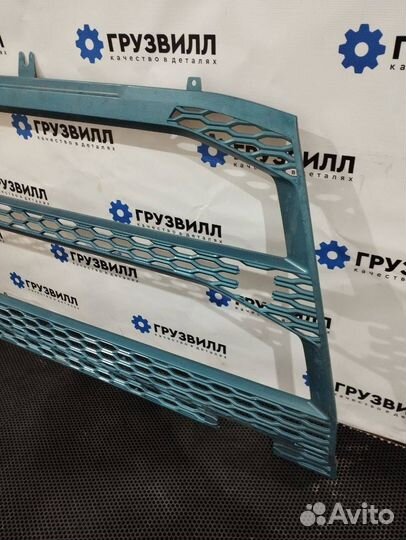 Решетка в бампер Volvo FH5 84235709