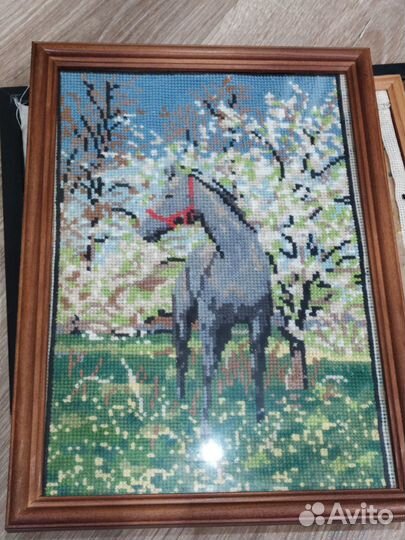 Вышитые картины Лошадки