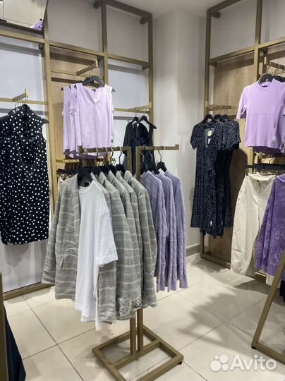 Продам отдел мужской и женской одежды баон