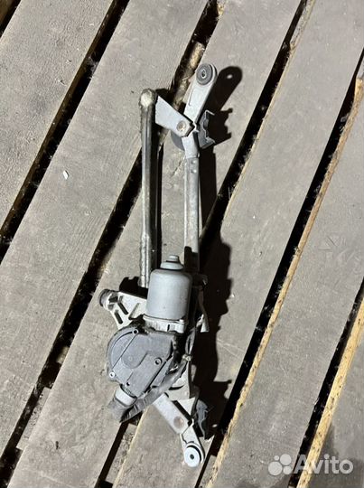 Трапеция дворников Toyota Corolla 150