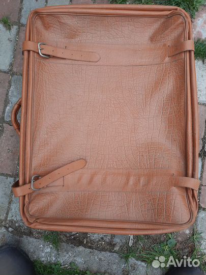 Чемоданы времен СССР