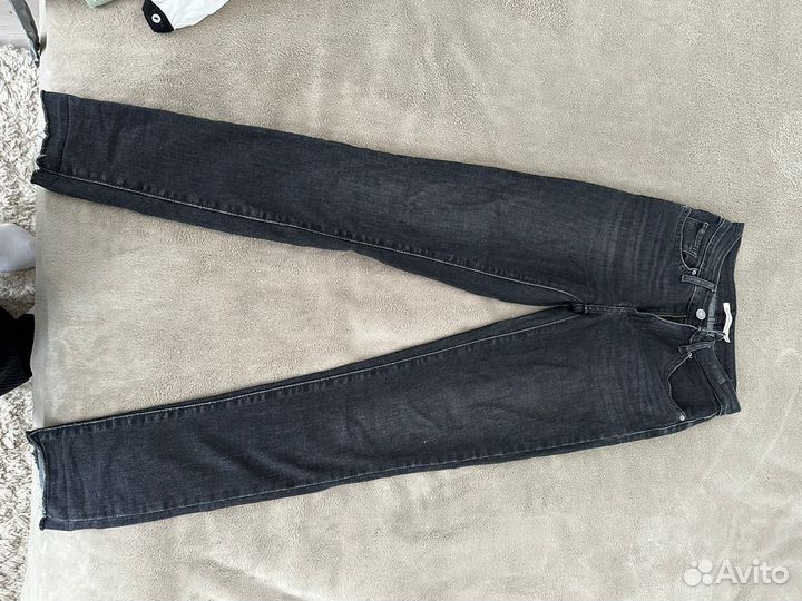 Джинсы женские