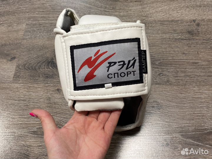 Шлем для единоборств