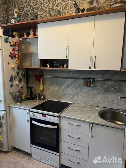 Кухонный гарнитур угловой бу