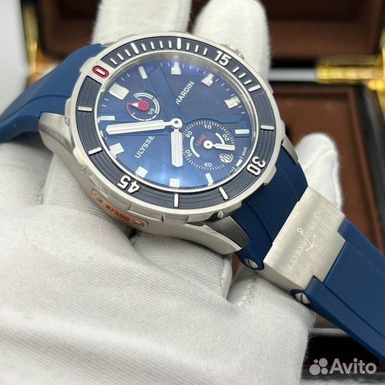 Часы Ulysse Nardin