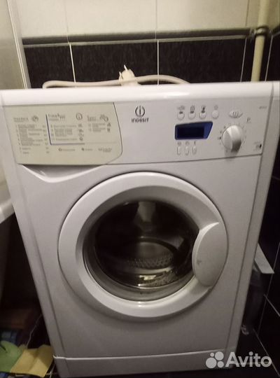 Стиральная машина indesit