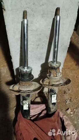 Стойка амортизатора octavia А5