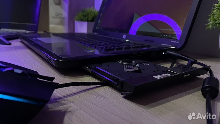 Игровой ноутбук нр. i3.SSD-128GB.4GB.2 видеокарты