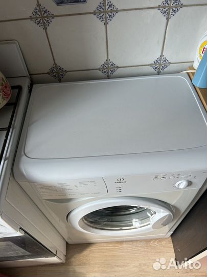 Стиральная машина indesit wisn100