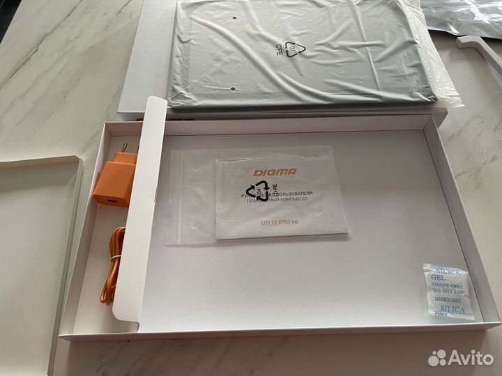 Планшет Digma citi 13 X703 4G