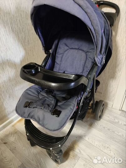 Прогулочная коляска rich family