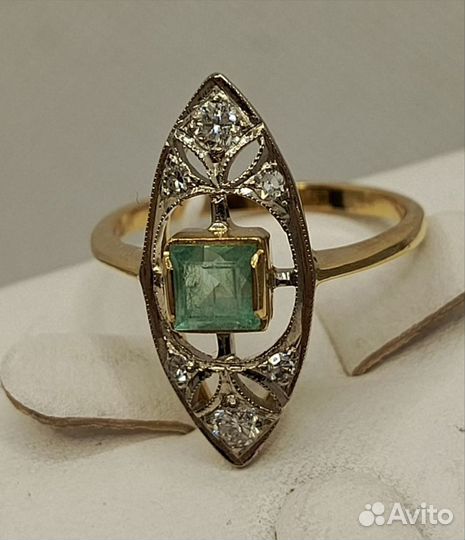 Золотое кольцо СССР 750 изумруд бриллианты