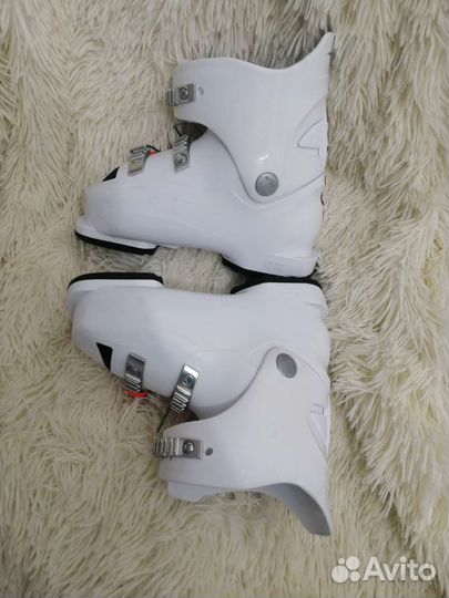 Горнолыжные ботинки детские Rossignol Hero J 3