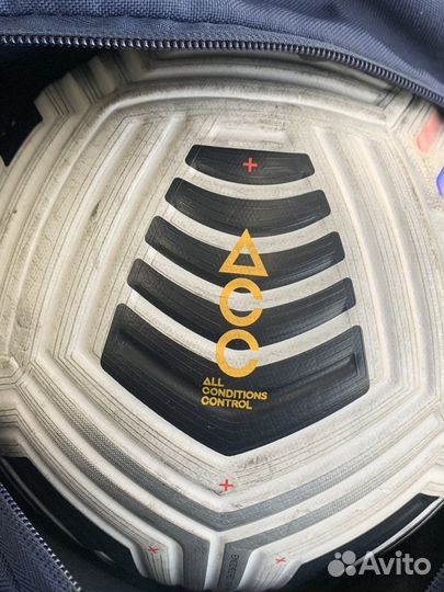 Футбольный мяч