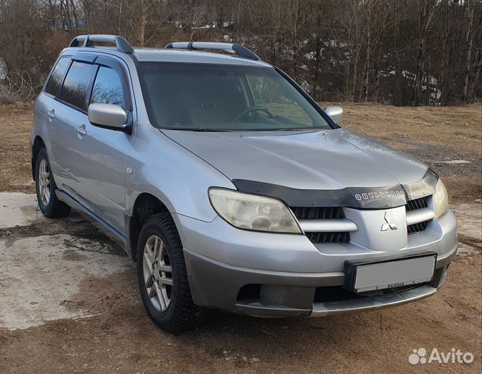 Mitsubishi Outlander 2.0 МТ, 2007, 290 000 км