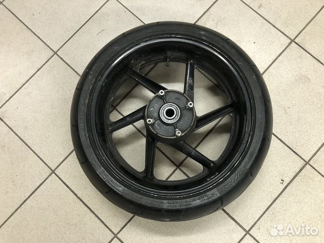 Заднее колесо Honda VTR 1000 sp-1