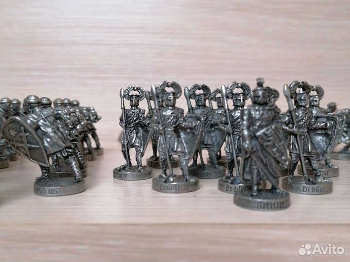 Оловянные солдатики из серии Ледового побоища