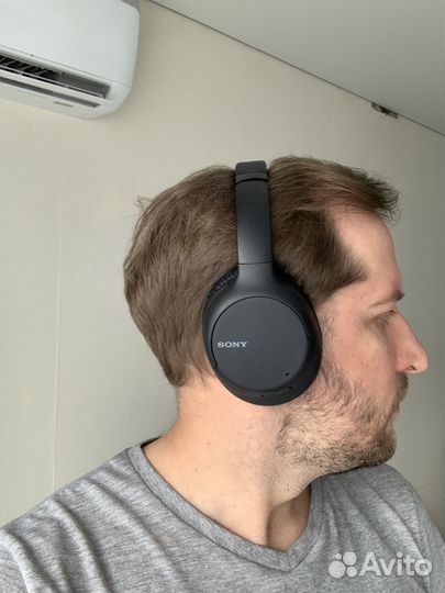 Bluetooth-гарнитура Sony WH-CH710N с шумодавом